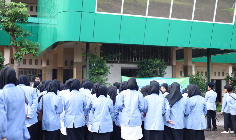 Pelaksanaan Program PPL Tahun Akademik 2025–2026 Resmi Diberangkatkan